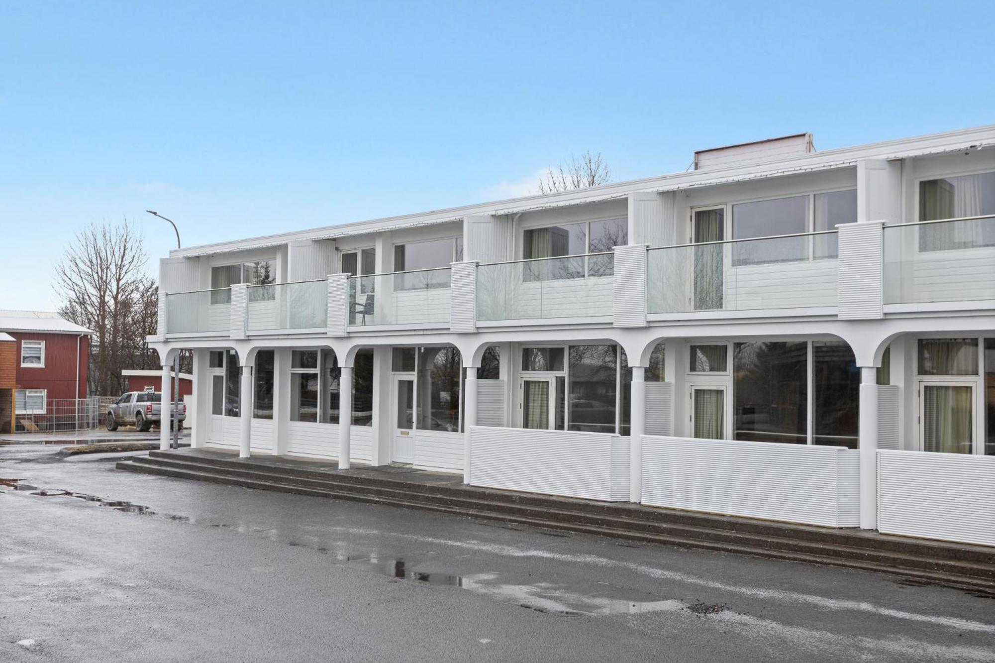 Stracta Hotel Mosfell Hella Buitenkant foto